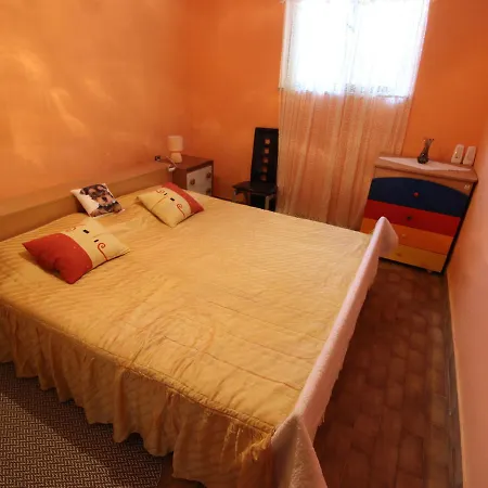 Сasa de vacaciones House Korina Sukošan